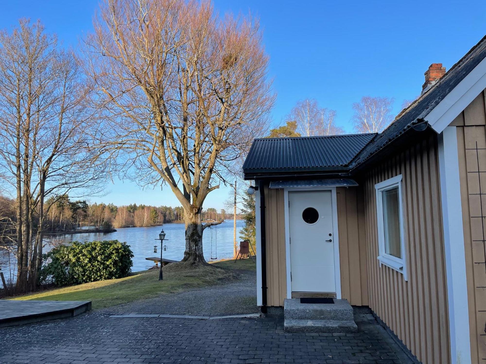 Naturskoent Boende Vid Sjoe Skånes Fagerhult 外观 照片